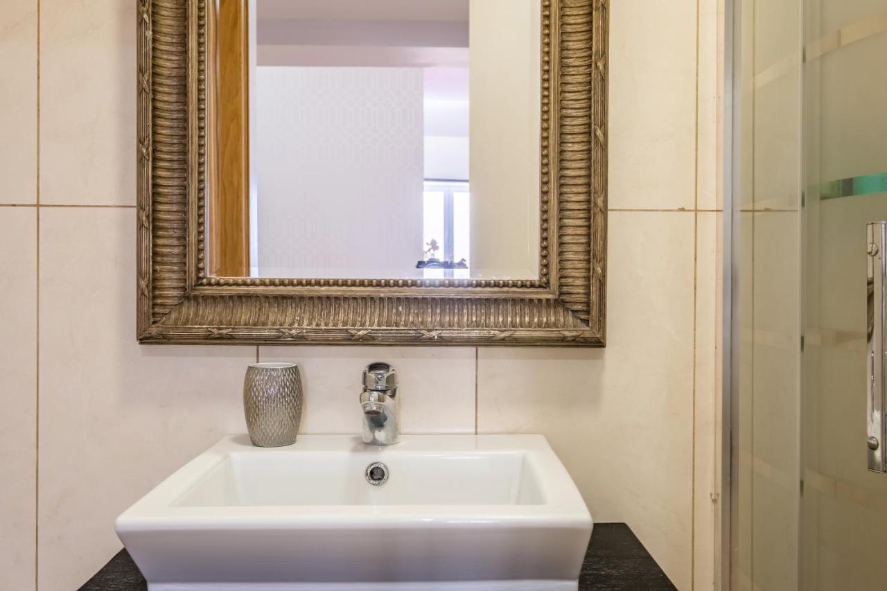 Cayres Suites Carmo Фуншал Екстер'єр фото